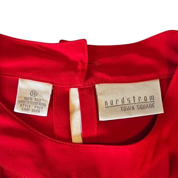 Nordstrom Town Square 100% Silk Blouse Pleated Front Red Women’s Size 14 - Picture 4 of 7